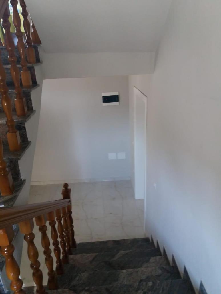 Luander Hotel Tirana Quarto foto